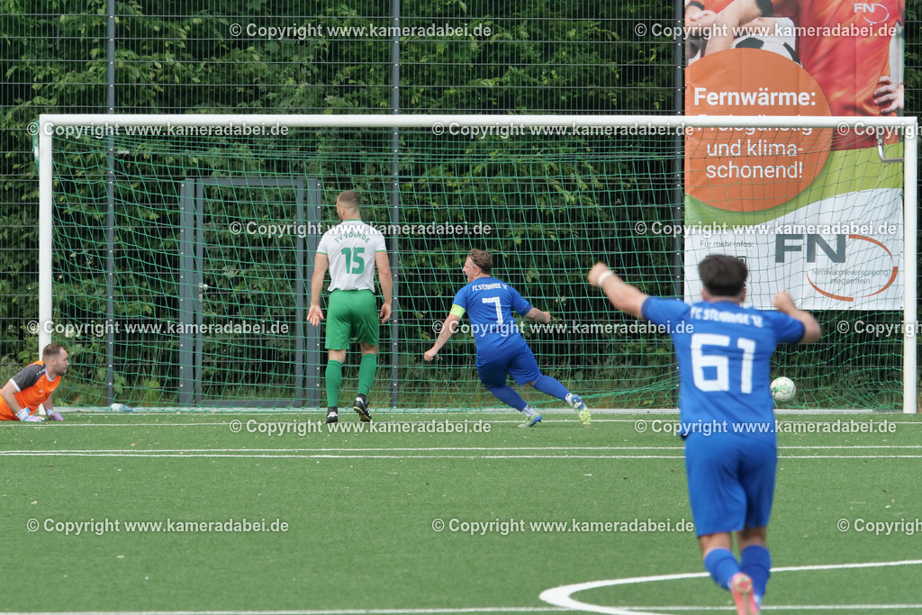 Fußball : Bezirksliga : TV Voerde - FC Sterkrade 72 | Fußball : Bezirksliga : TV Voerde - FC Sterkrade 72 am 25.05.2025 in Voerde - Realisiert mit Pictrs.com