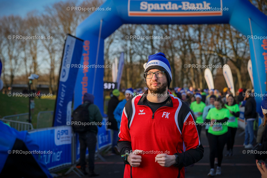6. Bonner Nikolauslauf; Bonn, 14.12.2025 | Impressionen vom 6. Bonner Nikolauslauf am 14.12.2025 in Bonn (Nordrhein-Westfalen). 