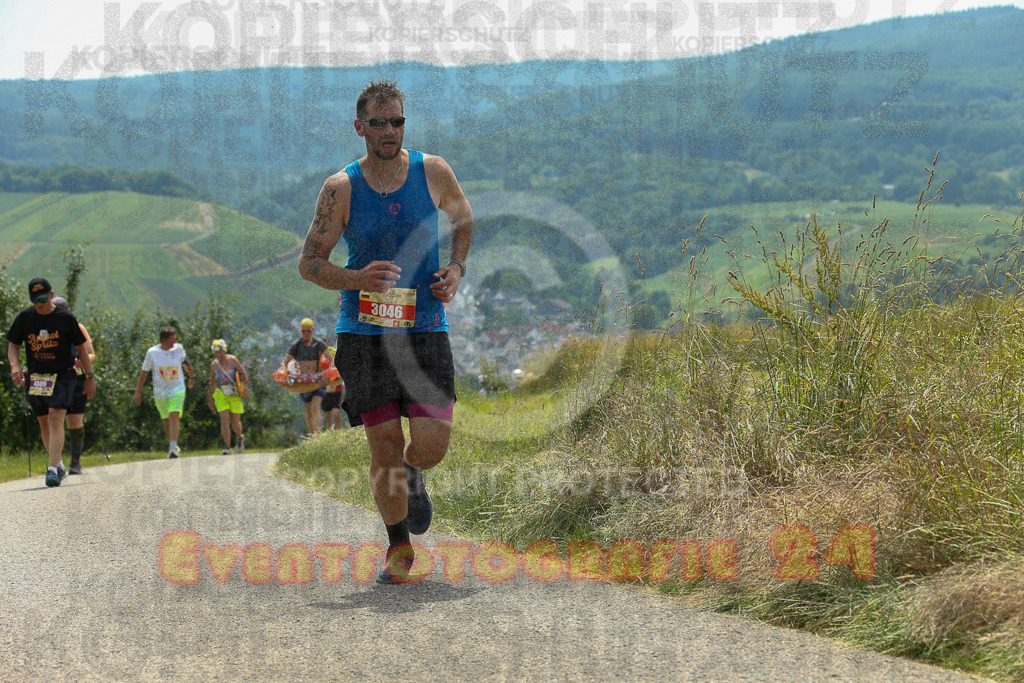 250614_1309_EX1_8300 | Sportfotografie im Rhein-Sieg Kreis, Köln, Bonn, NRW, Rheinland Pfalz, Hessen, etc. Unser Tätigkeitsfeld umfasst den Laufsport vom Volkslauf über den Marathon, Duathlon, Triathon bis zum Ultralauf wie Kölnpfad Ultra oder Schindertrail.
