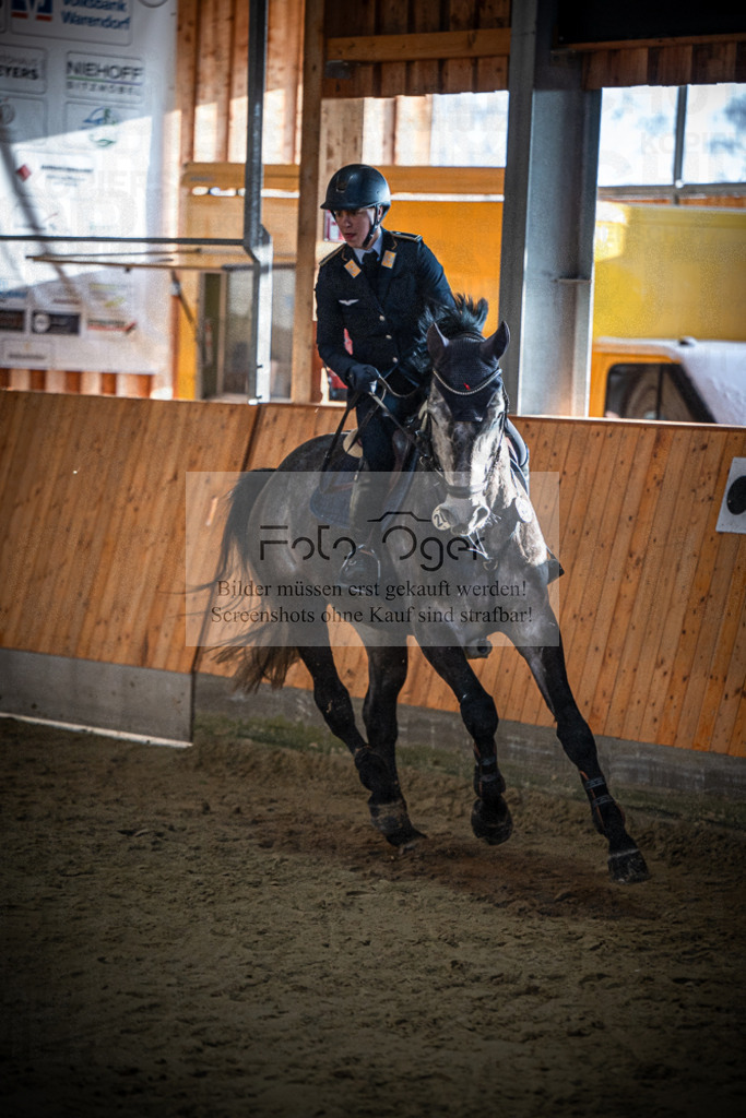 DOS_0298 | Entdecke hochwertige Reitturnierfotos von Foto Oger. Professionell, emotional und authentisch – jetzt Lieblingsmomente im Shop bestellen.Deutschlandweite Turnierfotografie. - Realisiert mit Pictrs.com