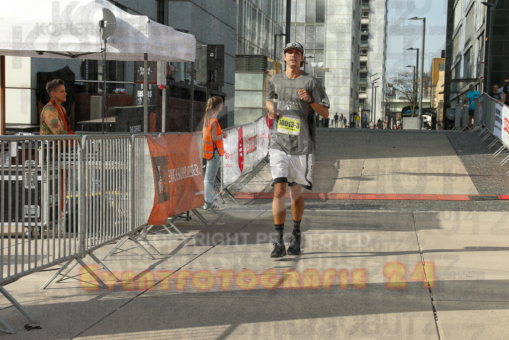250920_1552_EX1_0780 | Sportfotografie im Rhein-Sieg Kreis, Köln, Bonn, NRW, Rheinland Pfalz, Hessen, etc. Unser Tätigkeitsfeld umfasst den Laufsport vom Volkslauf über den Marathon, Duathlon, Triathon bis zum Ultralauf wie Kölnpfad Ultra oder Schindertrail.