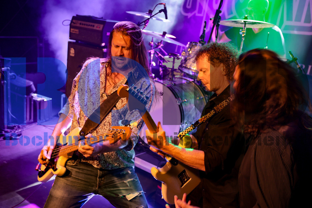 Purple Rising  {date} -  | {headline}(Foto: Sebastian Sendlak / BOND) - Realisiert mit Pictrs.com