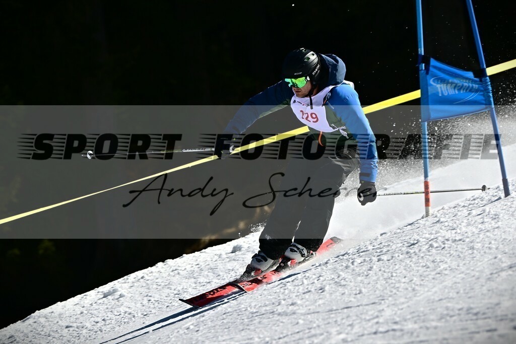 DSC_9080 | Kaufen Sie Sportbilder im Onlineshop von Andy Scherrer Sportfotografie. Faszinierende Bilder von Sportevents aus der ganzen Schweiz. Fussball, Frauenfussball, Unihockey, Handball, Schwingen und weiteren Sportarten. - Realisiert mit Pictrs.com