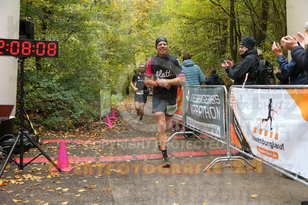 251026_1209_EX1_9927 | Sportfotografie im Rhein-Sieg Kreis, Köln, Bonn, NRW, Rheinland Pfalz, Hessen, etc. Unser Tätigkeitsfeld umfasst den Laufsport vom Volkslauf über den Marathon, Duathlon, Triathon bis zum Ultralauf wie Kölnpfad Ultra oder Schindertrail.