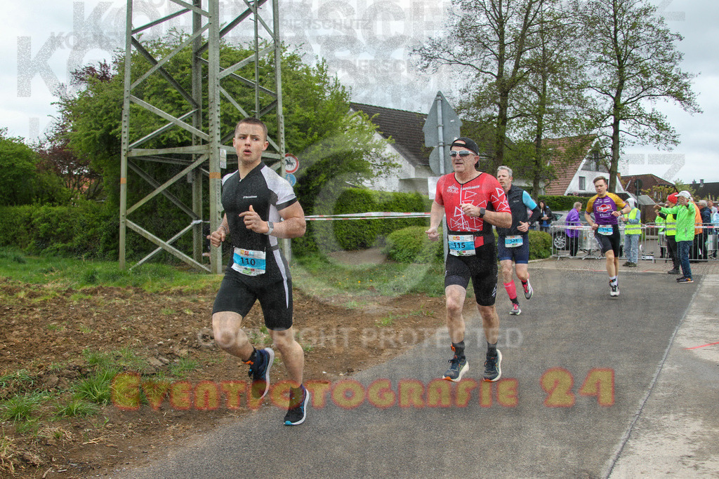 250413_1053_EV4_7195 | Sportfotografie im Rhein-Sieg Kreis, Köln, Bonn, NRW, Rheinland Pfalz, Hessen, etc. Unser Tätigkeitsfeld umfasst den Laufsport vom Volkslauf über den Marathon, Duathlon, Triathon bis zum Ultralauf wie Kölnpfad Ultra oder Schindertrail.