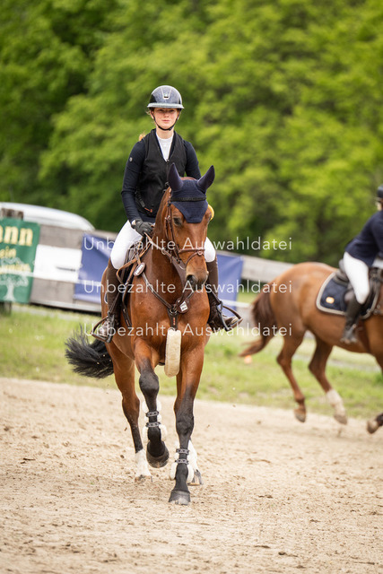 Bad_Meinberg_06799 | saradresslerfotografie - Realisiert mit Pictrs.com