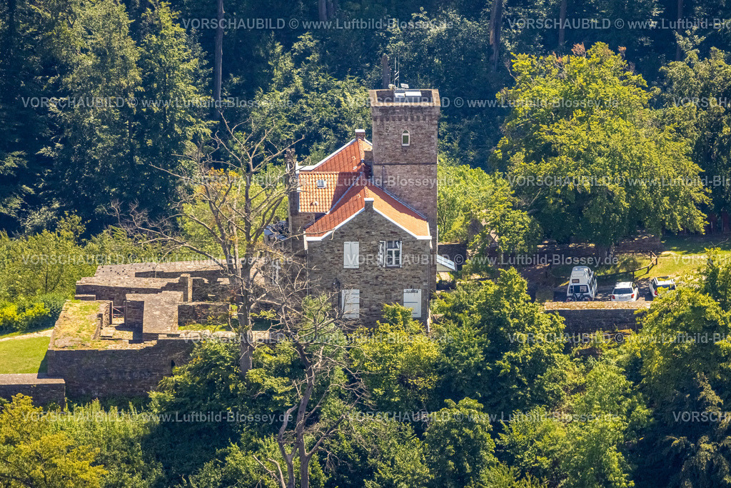 Hattingen230708212 | Luftbild, Burg Isenberg, Ruine Isenburg, Niederbonsfeld, Hattingen, Ruhrgebiet, Nordrhein-Westfalen, Deutschland