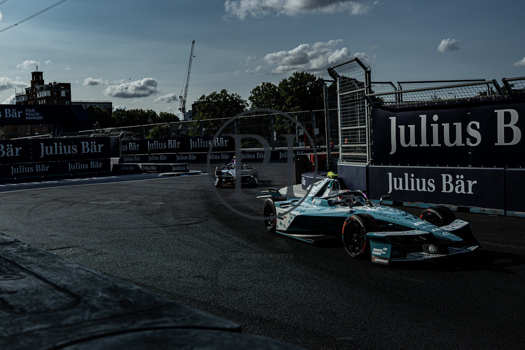 Formel E E-Prix London 2025 | ABB FIA Formula E Championship 2024/25 – Season finale in London, ExCeL London - Realisiert mit Pictrs.com