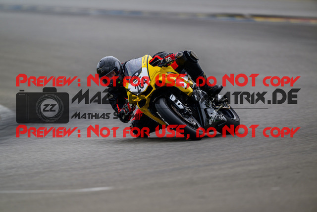 MaZZes_Fotomatrix_20240923_6007705_8361 | WEISS