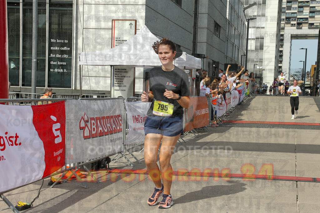 250920_1338_EX1_6010 | Sportfotografie im Rhein-Sieg Kreis, Köln, Bonn, NRW, Rheinland Pfalz, Hessen, etc. Unser Tätigkeitsfeld umfasst den Laufsport vom Volkslauf über den Marathon, Duathlon, Triathon bis zum Ultralauf wie Kölnpfad Ultra oder Schindertrail.