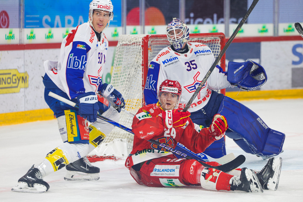 EHCB vs EHCK_wb-0138 | Sportbilder, Sportfotograf, Hochzeits- und Eventfotografin, Flugshows, Portraits und Tiershooting, Aviation, Downhill, Nationalleague, Swissleague, International