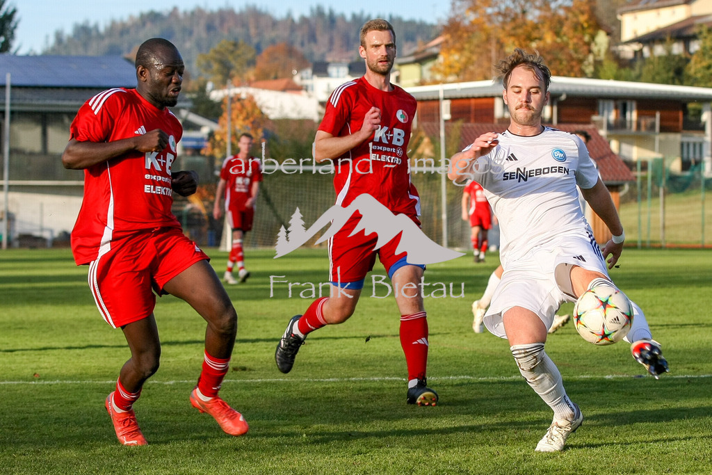 993T0099 | re. florian Hien