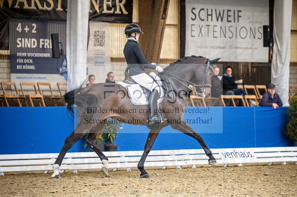 DOS_4486 | Entdecke hochwertige Reitturnierfotos von Foto Oger. Professionell, emotional und authentisch – jetzt Lieblingsmomente im Shop bestellen.Deutschlandweite Turnierfotografie. - Realisiert mit Pictrs.com