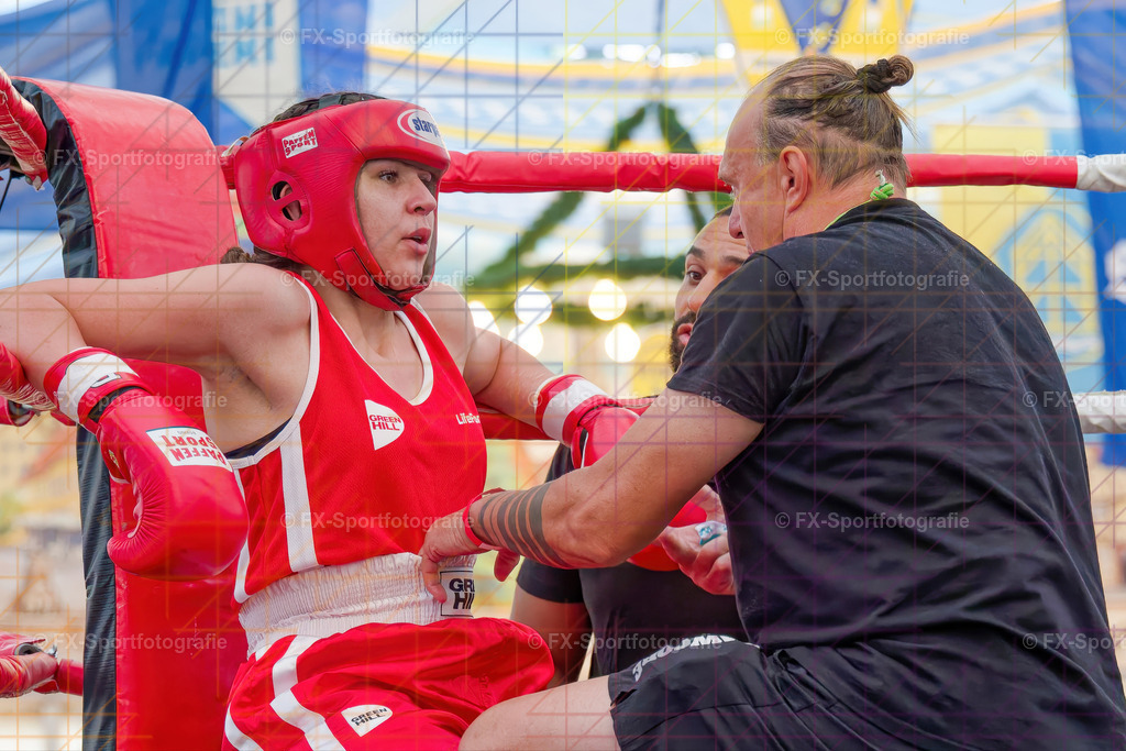 Boxkampf Frauen 21 | Sportfotos und Eventgalerien von FX-Sportfotografie: Fußball, Basketball, Futsal, American Football und weitere Sportarten ansehen und direkt bestellen. - Realisiert mit Pictrs.com