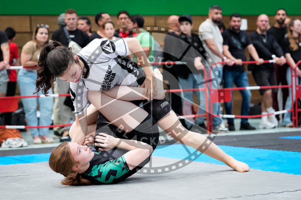 20250920PBB3237 | Athletes compete during the AJP Tour Hamburg International Jiu-Jitsu Championship, on September 20, 2025 in Hamburg, Germany. © Chiara Dazi / photoblackbelt