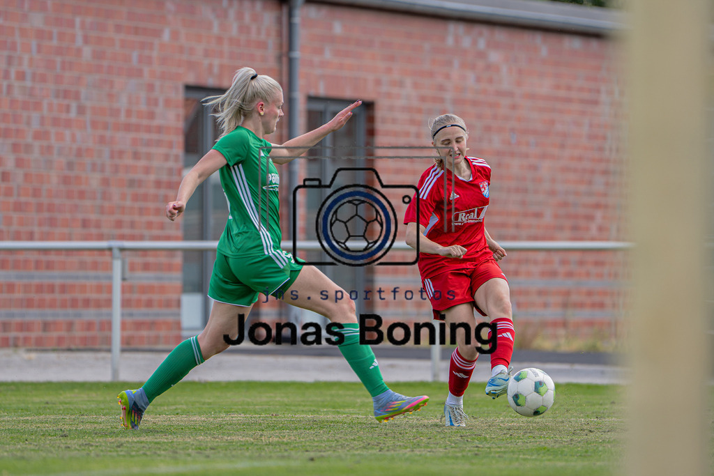 Fußball I Damen I Saison 2026-2027 I Testspiel  I TuS Lutten - SG TiMoNo  I 14969 | jns.sportfotos - Realisiert mit Pictrs.com