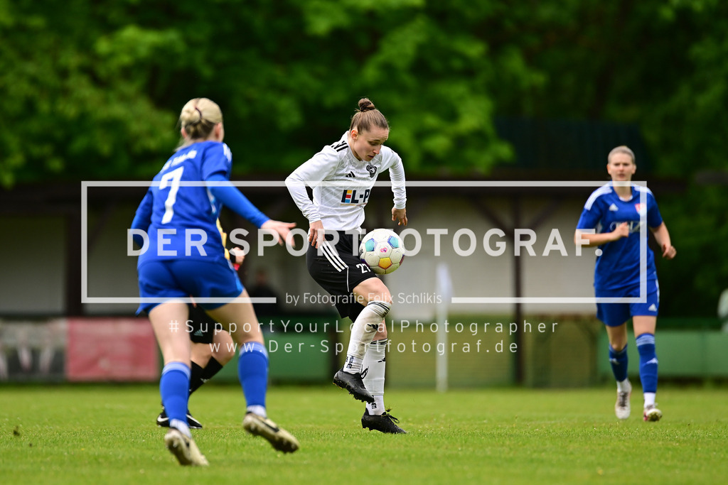 Fußball I Frauen I Saison 2025-2026 I Niedersachsen-Pokal I Halbfinale I FC Jesteburg-Bendestorf - SV TiMoNo I 186698 | Der Sportfotograf. - Realisiert mit Pictrs.com