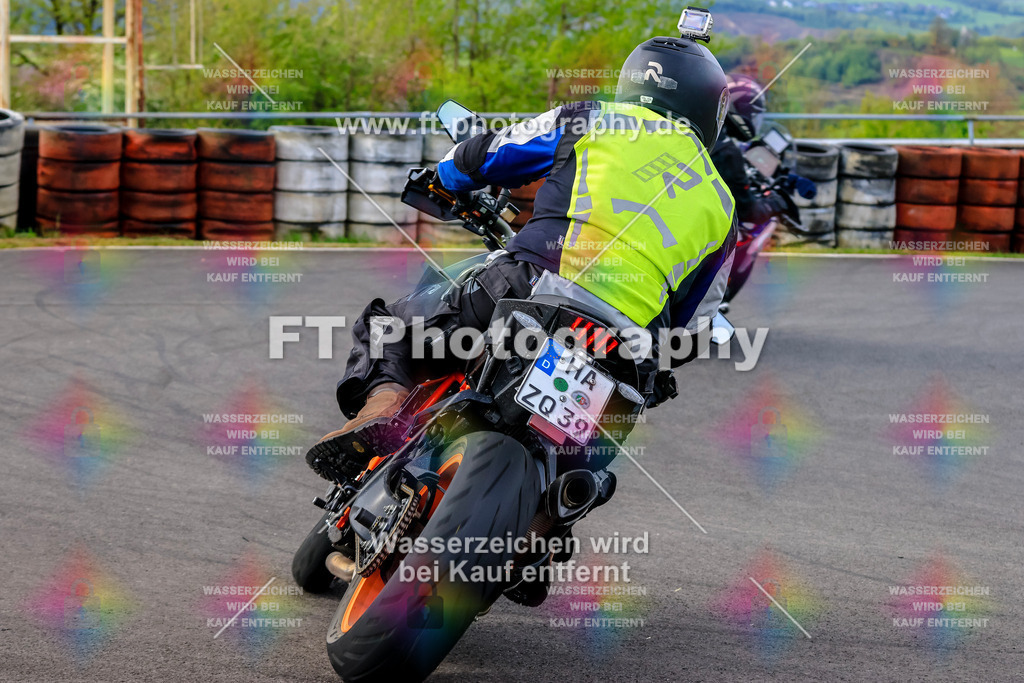 _OTO3284 | Hier findet Ihr Bilder von Touristenfahrten auf der Nürburgring Nordschleife oder von anderen Veranstaltungen die ich besucht habe. Viel Spass beim Durch Schauen 