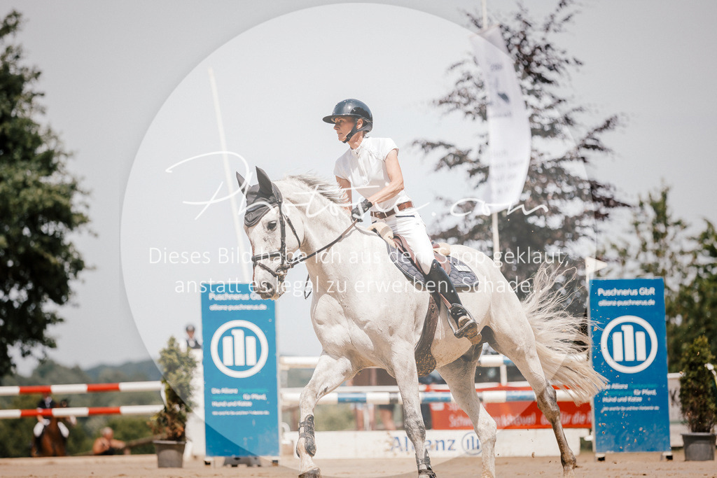 3I6A7722 | Stimmungsvolle Portraits und Reitsportfotografie im Ruhrgebiet und im Münsterland.

Pferdefotografie, Hundefotografie, Tierfotografie, Reportagen, Portraits von Tier und Mensch, Turnierfotografie in Bochum, Recklinghausen, Marl, Haltern am See, Dülmen.. - Realisiert mit Pictrs.com