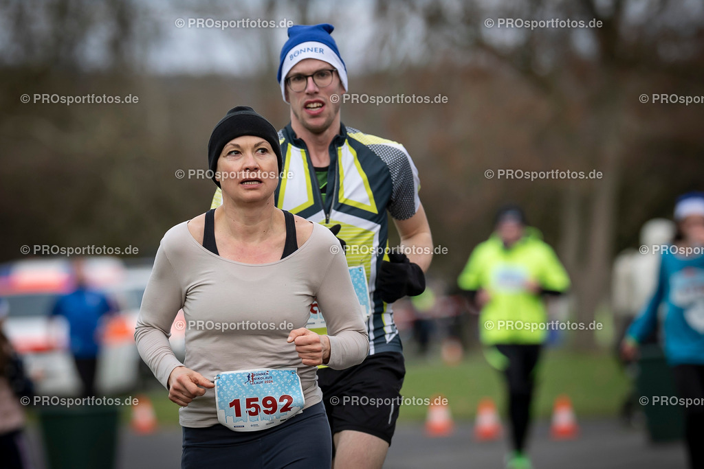 Bonner Nikolauslauf in Bonn, 08.12.2024 | Impressionen vom Bonner Nikolauslauf am 08.12.2024 in Bonn (Freizeitpark Rheinaue). Foto: BEAUTIFUL SPORTS/Axel Kohring