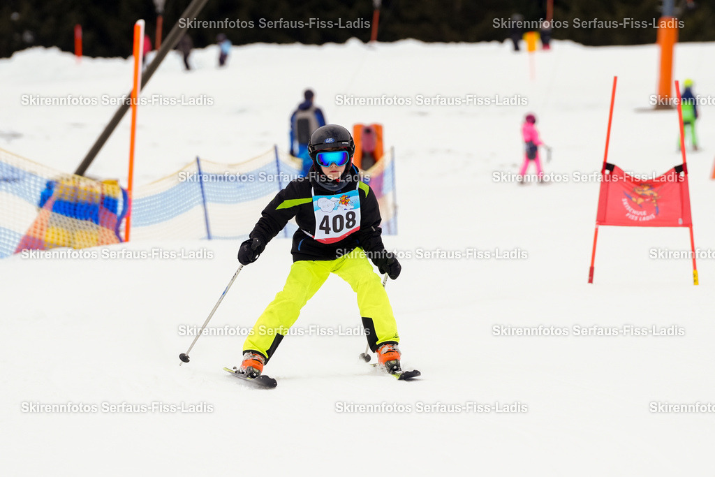 SRF_02.01.2026_0660 | Skirennfotos,Serfaus,Fiss,Ladis,Kinderskirennen,Winter,Tirol,Oberland,skirace,SFL,feelfree,weil wir's genießen,ski,Ski,skifahren,Sonnenplateau, - Realisiert mit Pictrs.com