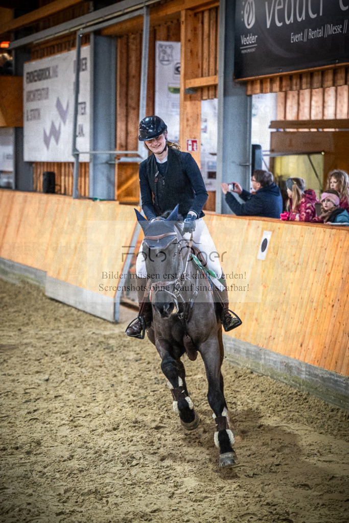 DOS_0102 | Entdecke hochwertige Reitturnierfotos von Foto Oger. Professionell, emotional und authentisch – jetzt Lieblingsmomente im Shop bestellen.Deutschlandweite Turnierfotografie. - Realisiert mit Pictrs.com