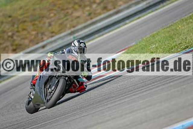 spof1288 | Professionelle Fotos von Sportveranstaltungen, aber auch Hochzeiten und anderen Events. - Realisiert mit Pictrs.com