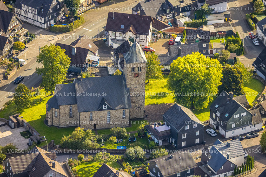 Kreuztal230911779 | Luftbild, Evang. Kirche im Ortszentrum, Krombach, Kreuztal, Siegerland, Nordrhein-Westfalen, Deutschland