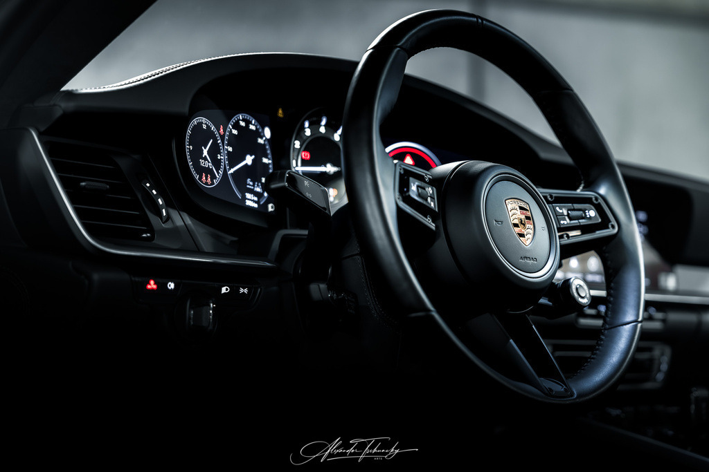 911 Turbo 992 | Entdecken Sie die faszinierende Welt von Alexander Tschuncky Arts: Kreative Fotografie, atemberaubende Automobilkunst und hochwertiger Bilderdruck. Lassen Sie sich inspirieren! - Realisiert mit Pictrs.com