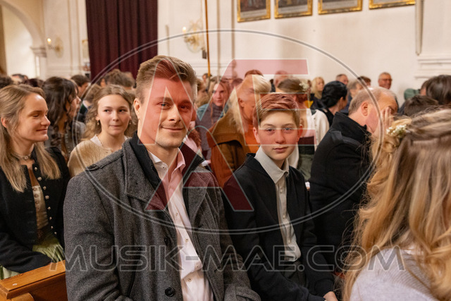 MAE-pic_35 | Der online Fotoshop des Inzeller Fotografen MAE - Marc Anton Eicher. Hier können Sie ihre Fotos und Stockfotos online bestellen als Download oder als Ausdruck, der ihnen bequem nach Hause geschickt wird.
Ihr Marc Anton Eicher - der Inzeller Fotograf - Realisiert mit Pictrs.com