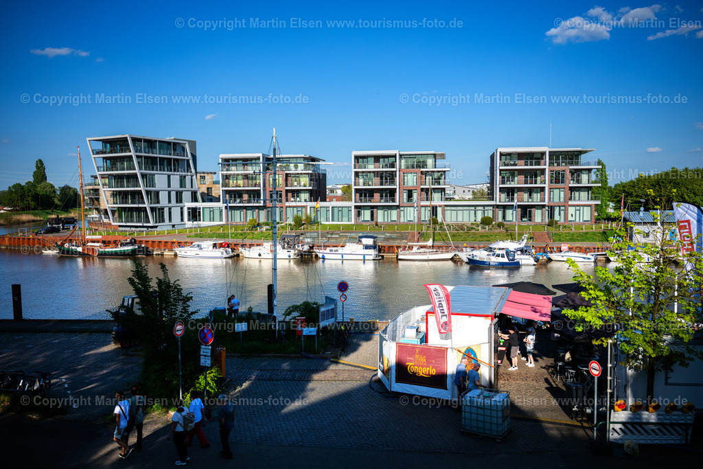 Stade Hafencity_ELS_5543010525 Kopie | Fotos aus den Touristenorten aus Norddeutschland. - Realisiert mit Pictrs.com