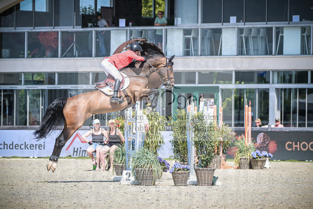DOS_5356 | Entdecke hochwertige Reitturnierfotos von Foto Oger. Professionell, emotional und authentisch – jetzt Lieblingsmomente im Shop bestellen.Deutschlandweite Turnierfotografie. - Realisiert mit Pictrs.com