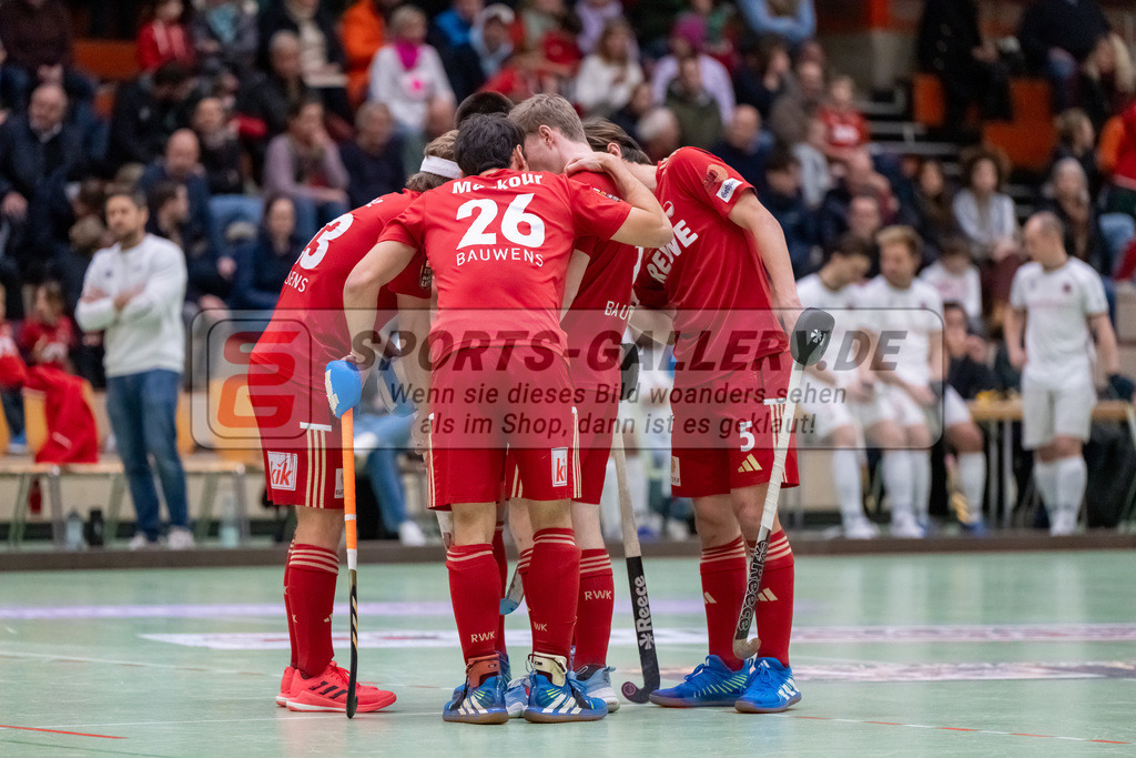 HK_20241214_100219 | 1. Bundesliga Halle Herren Crefelder HTC - Rot-Weiss Köln am 14.12.2024 Halle Glockenpitz, Krefeld ,