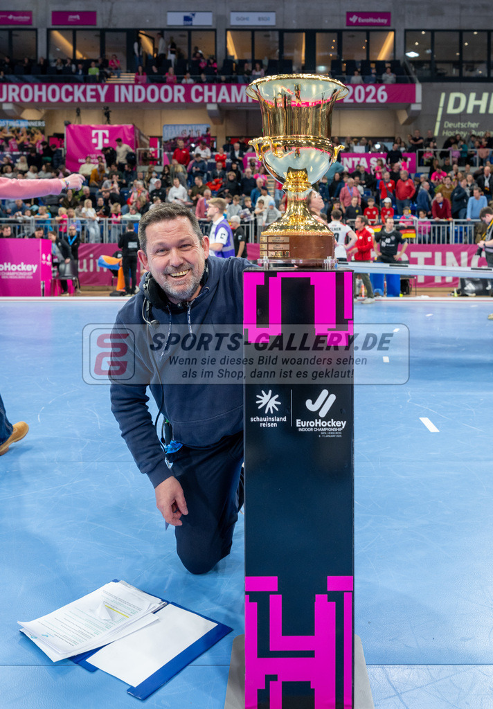 Halle EM Finale _ Siegerehrung 11.1.26 SG kl-5569 | Hockey,Sport,Fieldhockey,1.Bundesliga,2.Bundesliga,Sportfotografie,Shop,Sportphotography,Feldhockey,Hockeyliga