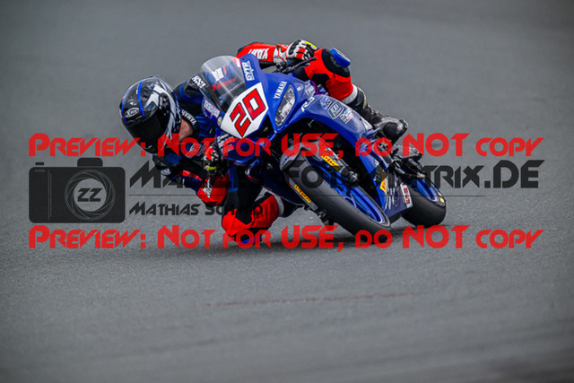 MaZZes_FotoMatrix_220521_9122 | Fotograf Mathias Schmid
Sportfotograf,
Eventfotograf,
Hochzeitsfotograf,
Portraitfotograf