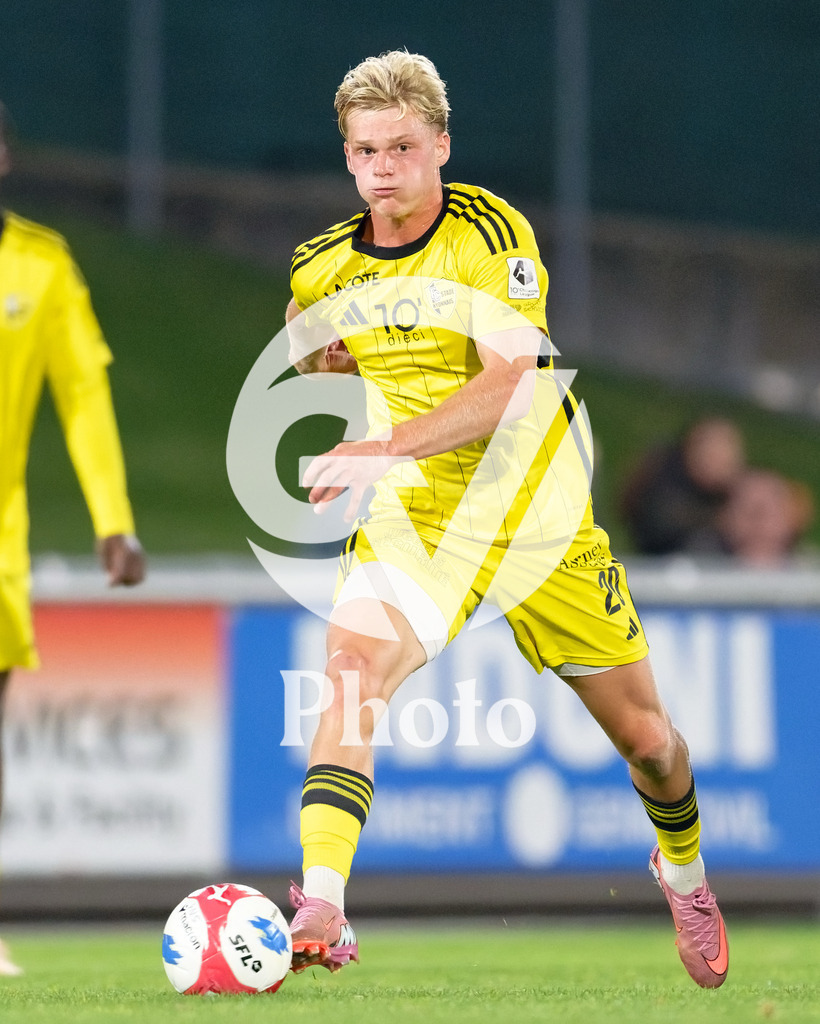 dieci Challenge League - FC Stade Nyonnais v FC Wil 1900 |  during the dieci Challenge League match between FC Stade Nyonnais and FC Wil 1900 at Centre sportif de Colovray in Nyon, Switzerland