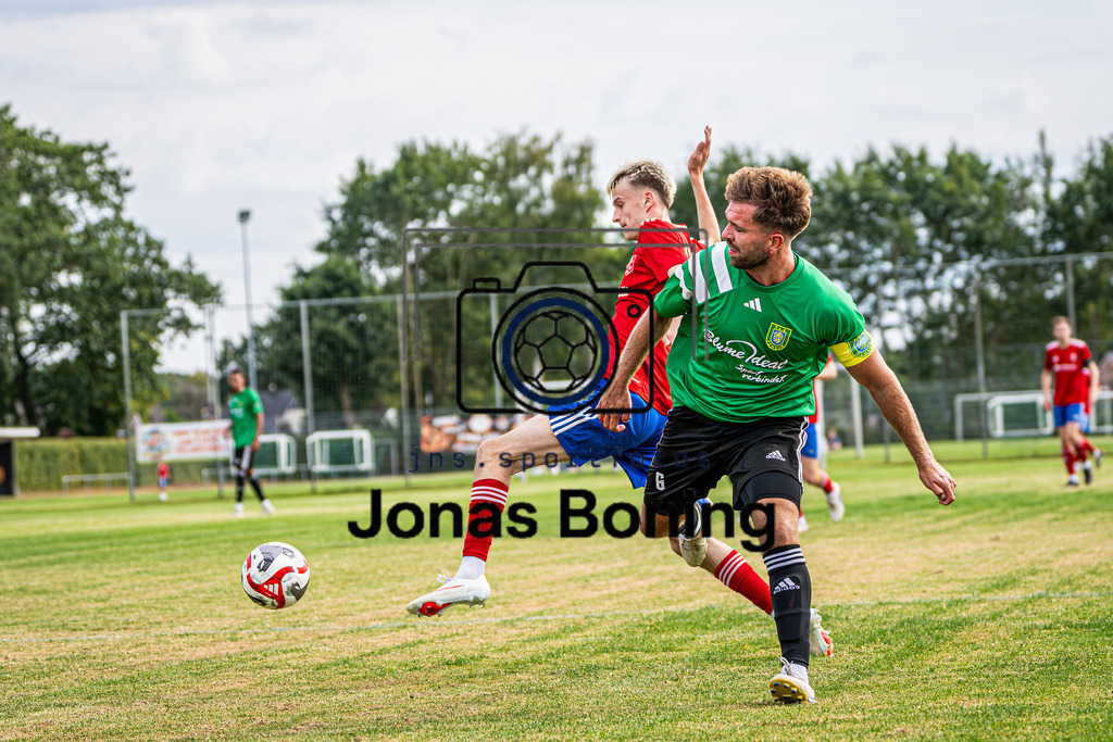 Fußball I Herren I Saison 2026-2027 I Landesliga Weser-Ems I 3. Spieltag I TV Dinklage - TuS Pewsum I 38517 | jns.sportfotos - Realisiert mit Pictrs.com