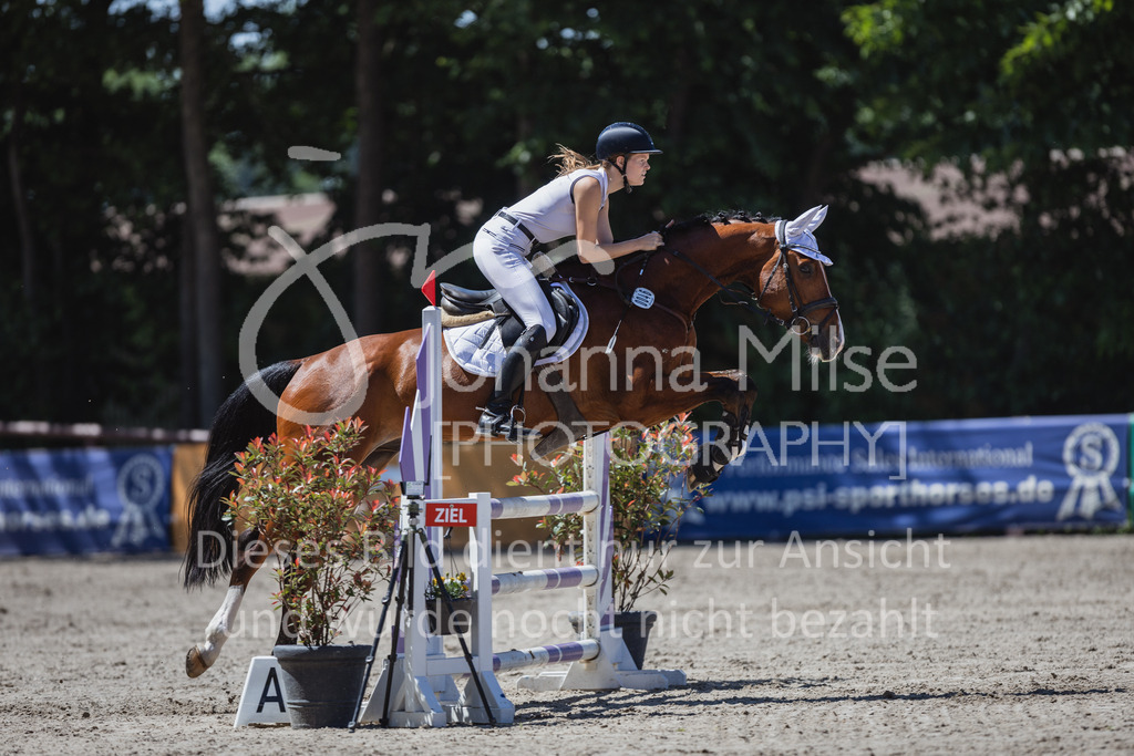 230610_Mühlen_A-Spr2-743 | Deine schönsten Turniermomente als professionelle Fotos! Entdecke hochwertige Pferdesport-Fotografie im Online-Shop. Jetzt Fotos finden & bestellen!