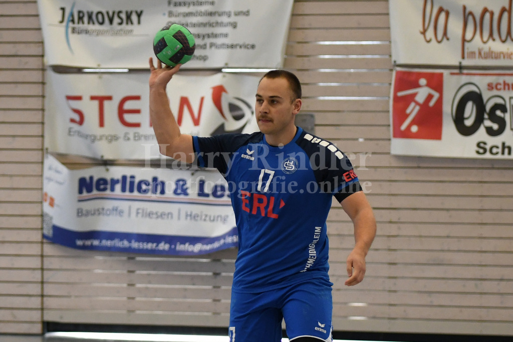 HC Deggendorf : TSV Taufkirchen/Vils | Aaron Zaglauer (HC Deggendorf  #17) - Realisiert mit Pictrs.com