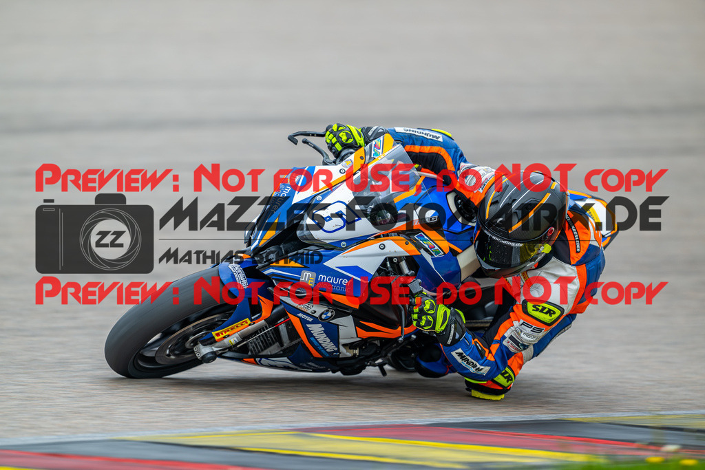 MaZZes_FotoMatrix_240504_6007705_3311 | STK1000