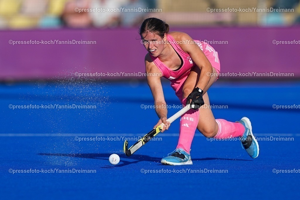 xydrx09082504028 | 09.08.2025, xydrx, Frauen EuroHockey Championship 2025, Gruppenphase, Gruppe a, Deutschland - Frankreich, Sparkassenpark Mönchengladbach: Linnea Weidemann (GER #7)