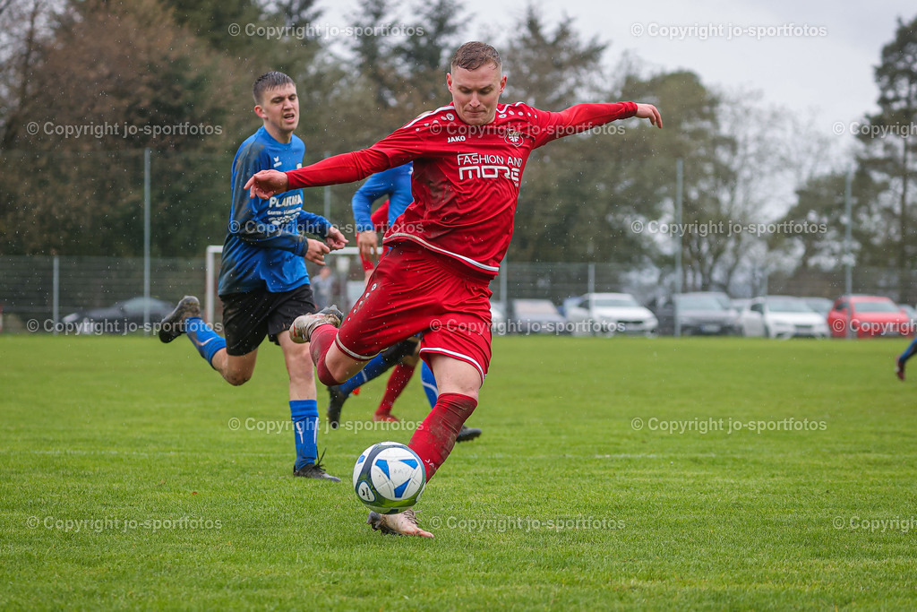 BQ3I5487 | 15.04.2023; kreisliga A Wetzlar; Rasenplatz Niederlemp; SpVgg Lemp - TSV Blasbach; Ergebnis: 0:1 (0:0)