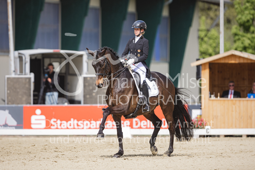 220501_Delbrück_S3St-Dressur-129 | Dressurfestival Delbrück 
01.05.2022
Dressurprüfung Kl. S***, Intermediaire II