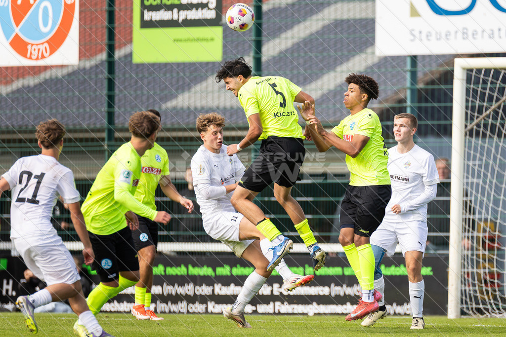20251003_Picselweb-Fotografie_1R3_2396 | DFB Pokal 2. Runde, JFV A/O/B/H/H - SV Stuttgarter Kickers, Foto: Jörg Struwe - picselweb.de - Realisiert mit Pictrs.com