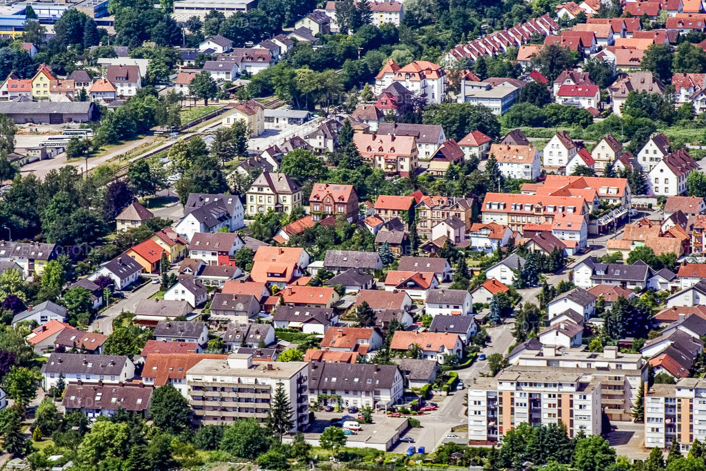 Luftbild: Bismarckstraße , Gartenstraße von Osten in Kandel im Bundesland Rheinland-Pfalz in Deutschland. Foto: IMG_2911.jpg vom 18.06.2006 durch Werner Riehm/FLY-FOTO.de
