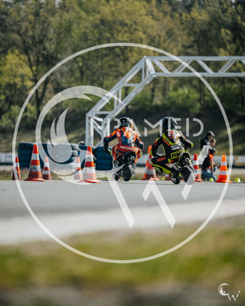 1-9 | cw-framed