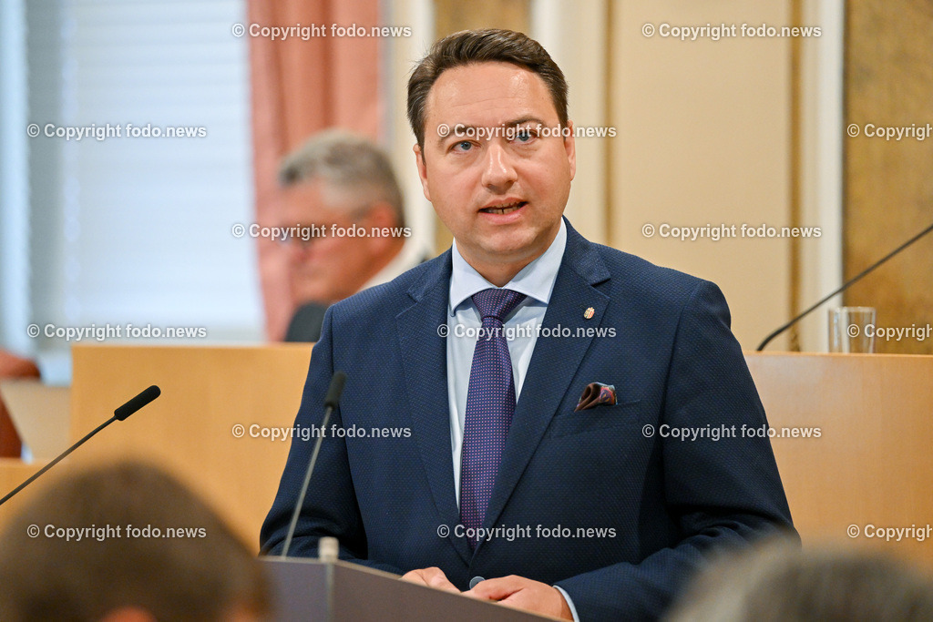 Landhaus Linz_ Promenade_ Landtagssitzung_ 15.06.2023-69 | 15.06.2023, Landhaus Linz AUT, Promenade, Landtagssitzung, im Bild LH-Stv. Manfred Haimbuchner (FP)