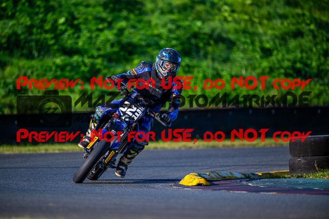 MaZZes_FotoMatrix_230930_1236 | UE40