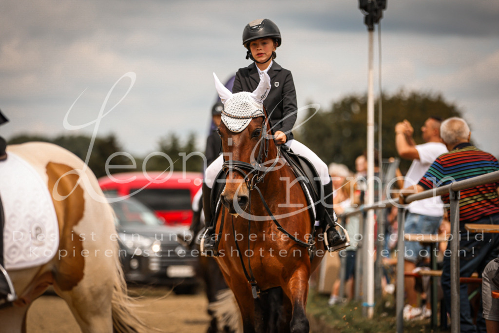 02.SoRWB00154 | Leoni Ertmer Photography - Realisiert mit Pictrs.com