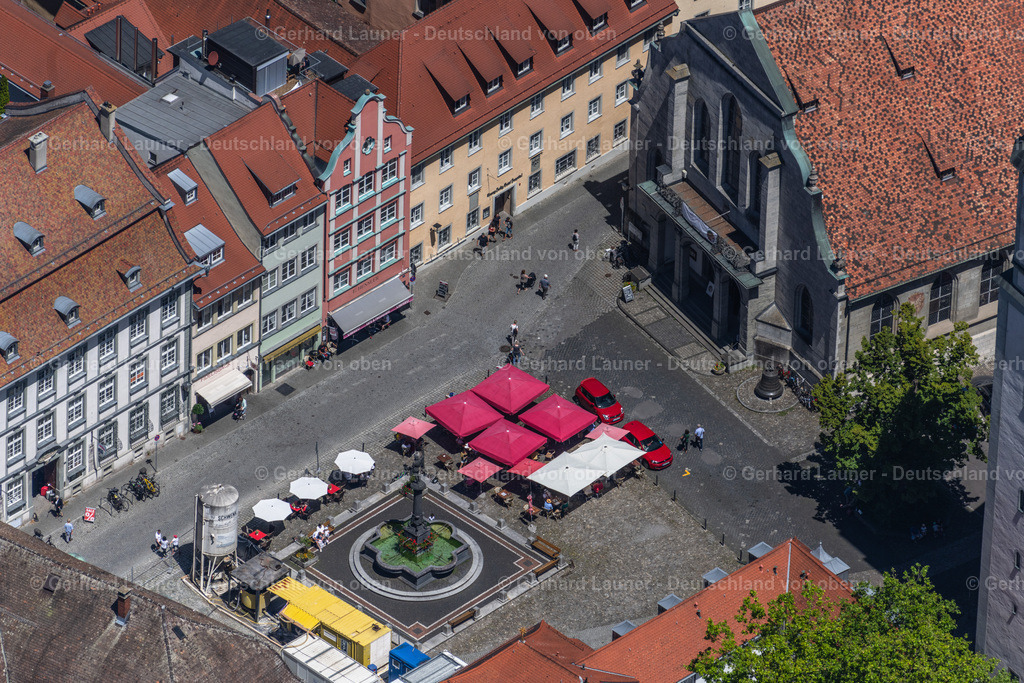 4031537 | LINDAU (BODENSEE) 12.06.2020 Altstadtbereich und Innenstadtzentrum am Marktplatz in Lindau (Bodensee) am Bodensee im Bundesland Bayern, Deutschland. // Old Town area and city center in Lindau (Bodensee) at Bodensee in the state Bavaria, Germany. Foto: Gerhard Launer